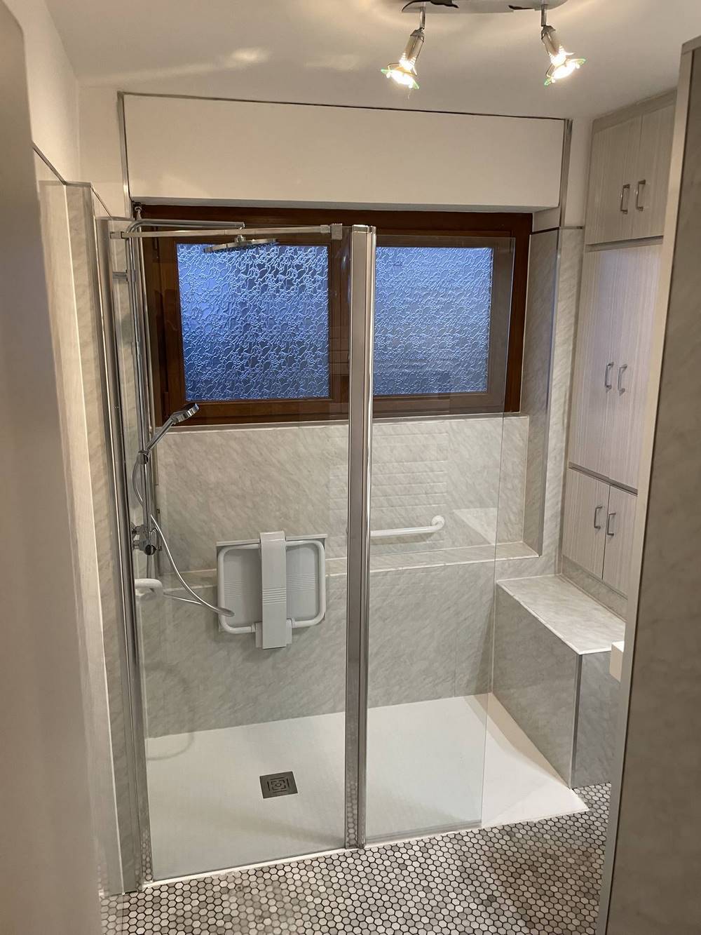 Installation de sanitaires et salle de bain clé en main à Metz